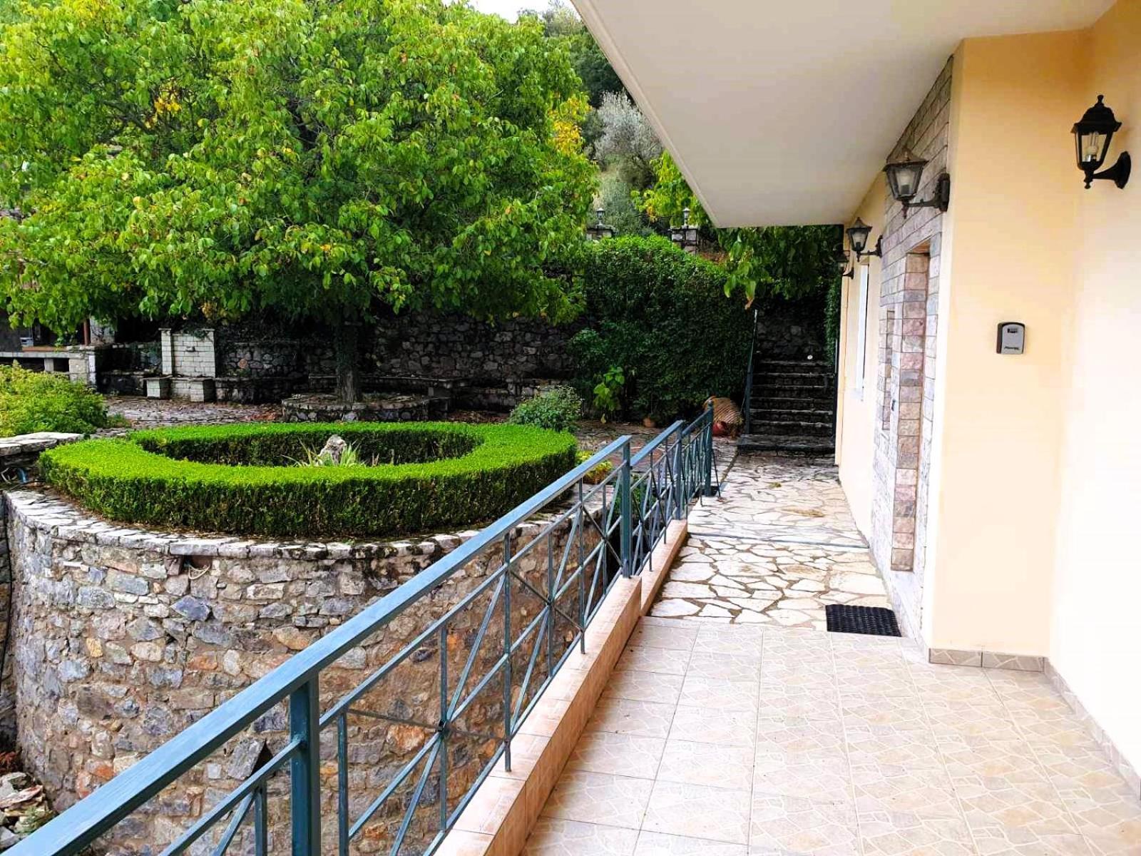 Το Αλώνι Apartment Vlacherna Екстериор снимка